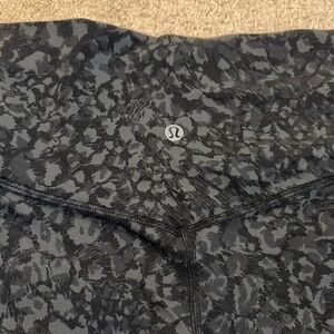 Lululemon Black Patterned Leggings
